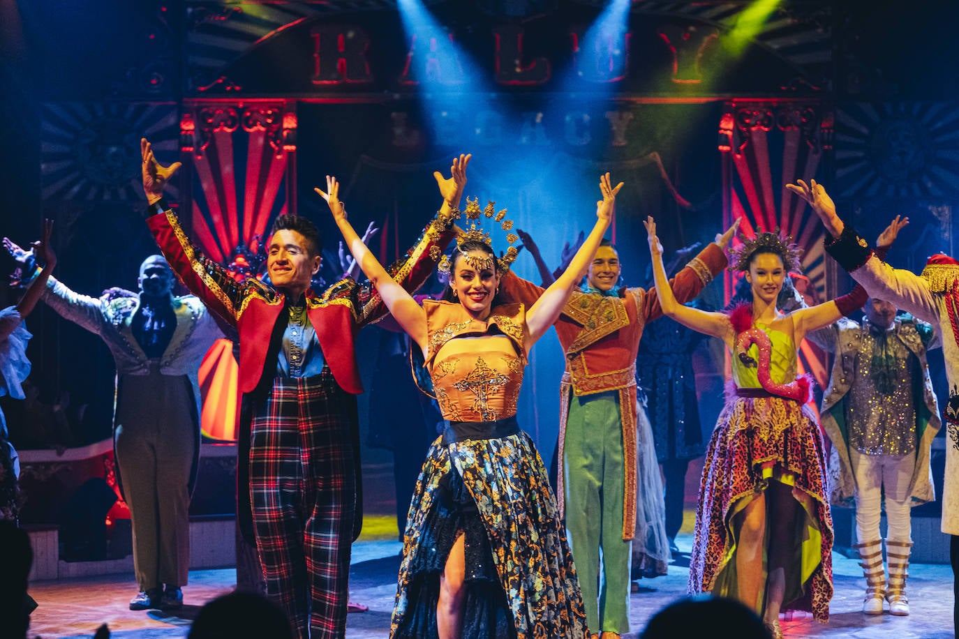 El Circo Raluy Legacy, un oasis de magia, riesgo y humor en Alicante