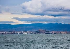 Alicante desde Tabarca.
