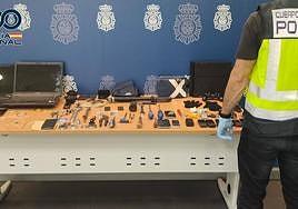 Objetos recuperados por la Policía Nacional.