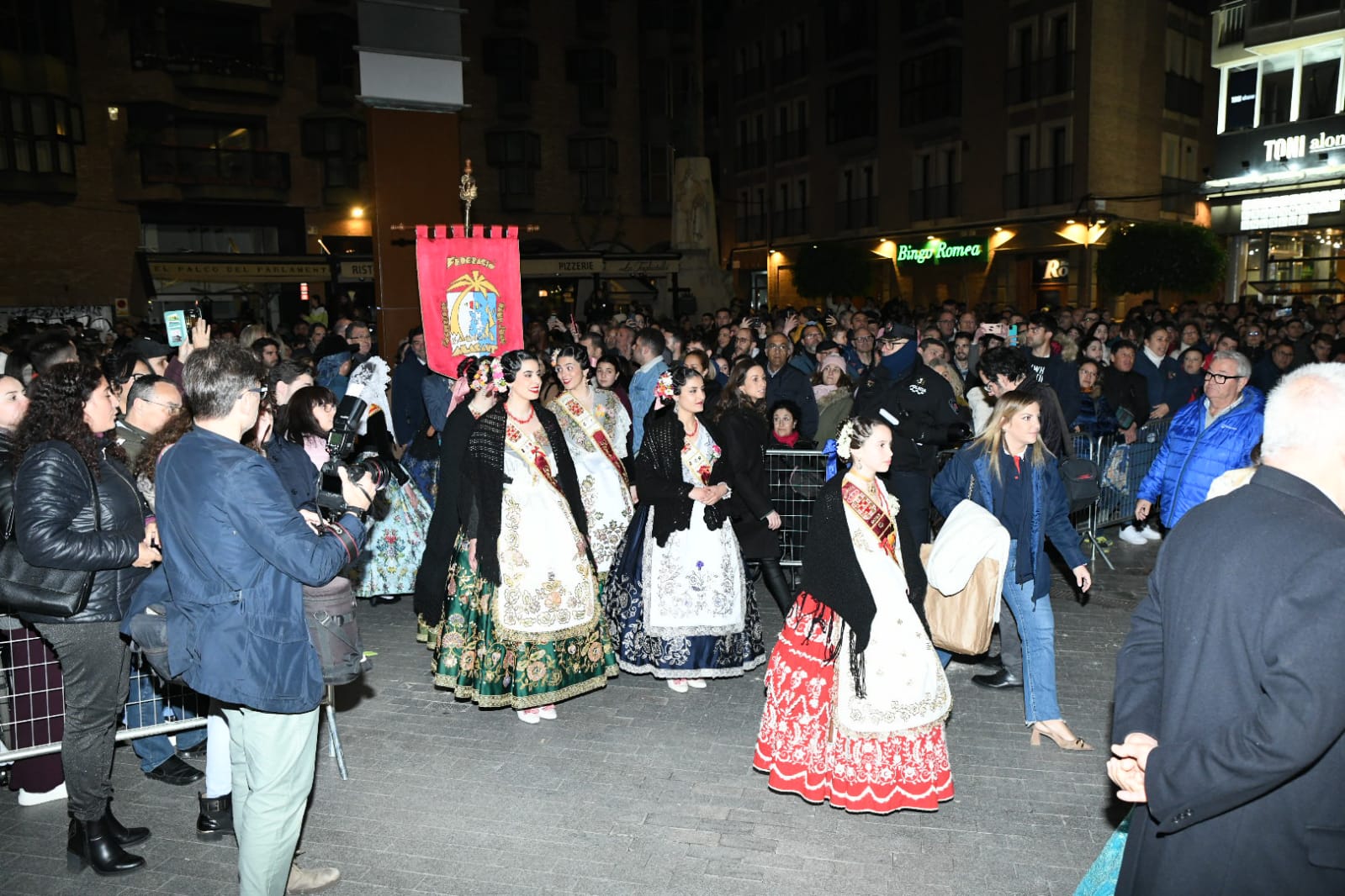 La cremà de las Hogueras de Alicante en Murcia, foto a foto