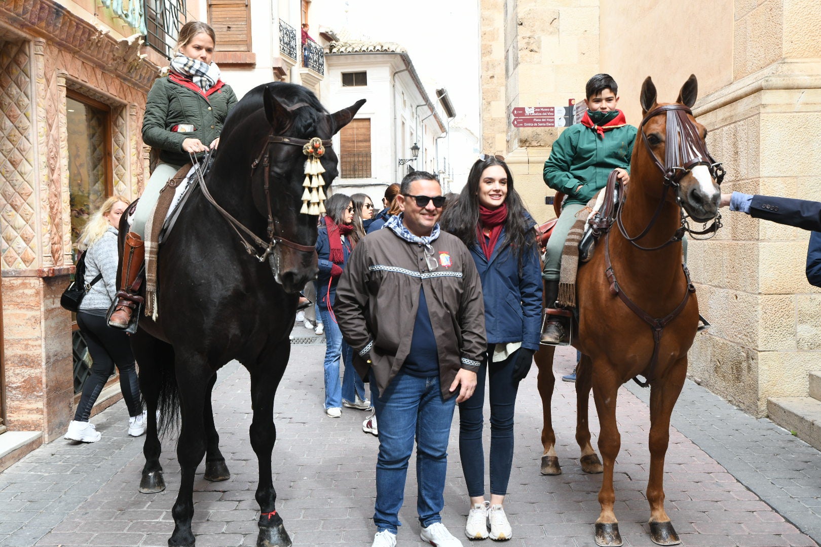 Las Hogueras de Alicante ponen fin a las convivencias con una misa en Caravaca de la Cruz