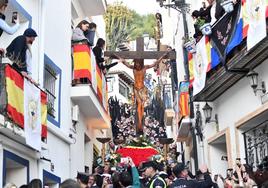 Procesión en Santa Cruz en la Semana Santa 2023.