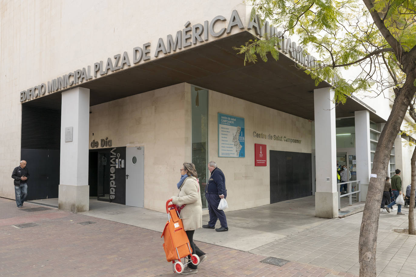 El nuevo mapa de la violencia sanitaria en Alicante: menos agresiones y más coacciones a las médicas