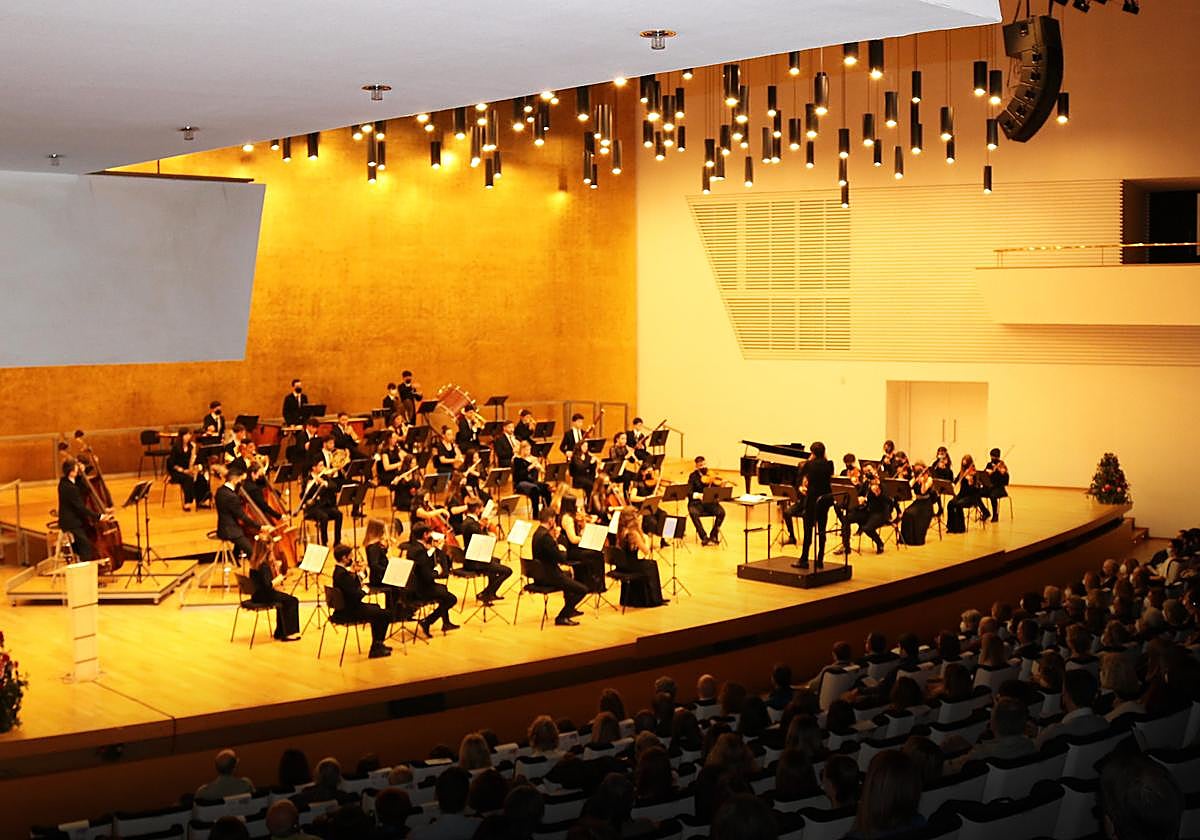 Concierto homenaje a la mujer de la Fundación Rafael Bernabeu.