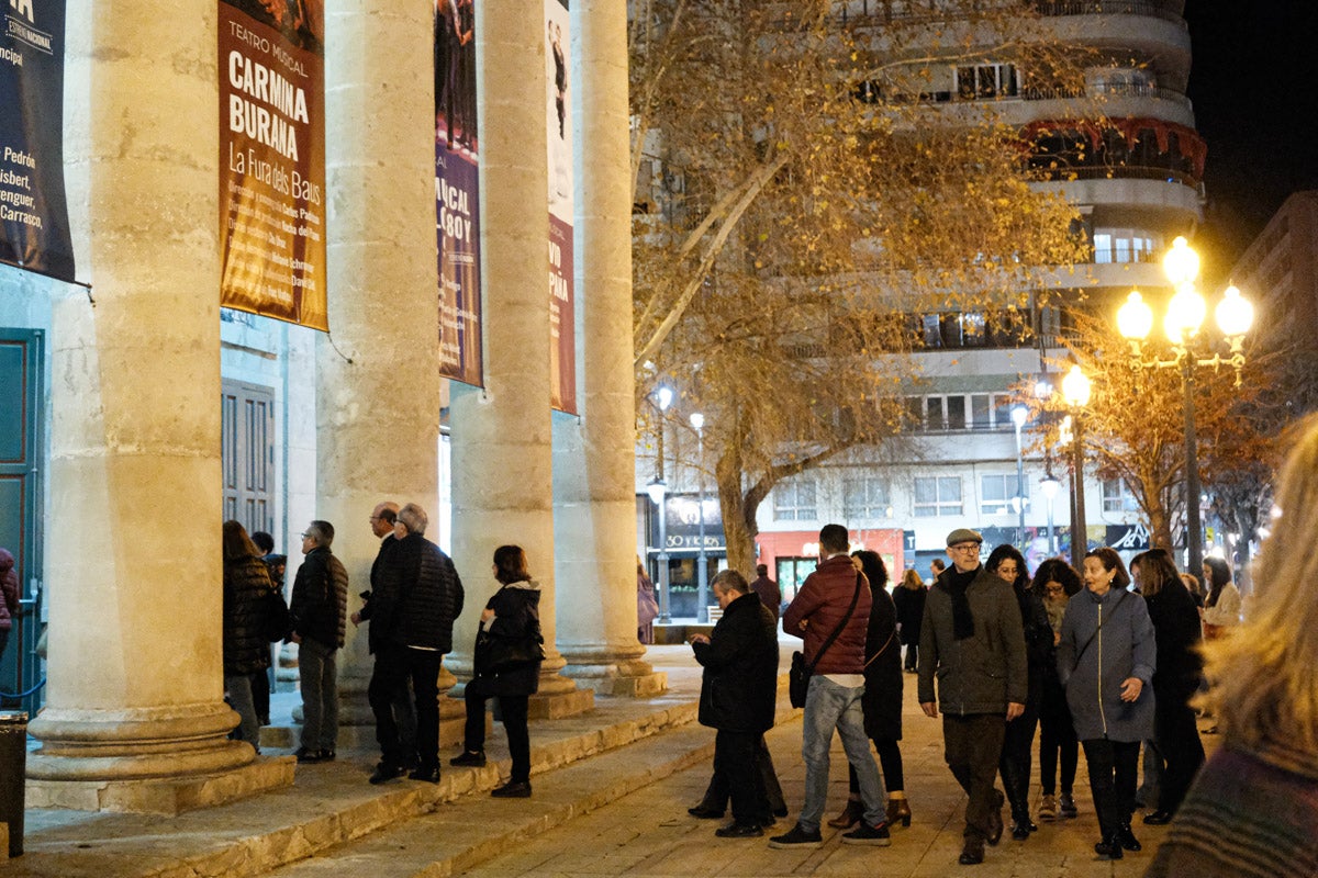 La Fura dels Baus pone a vibrar el Teatro Principal de Alicante con el estreno de &#039;Carmina Burana&#039;