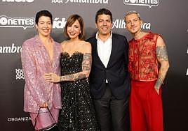 Carlos Mazón, con los 'influencers' en los Premios Ídolo.