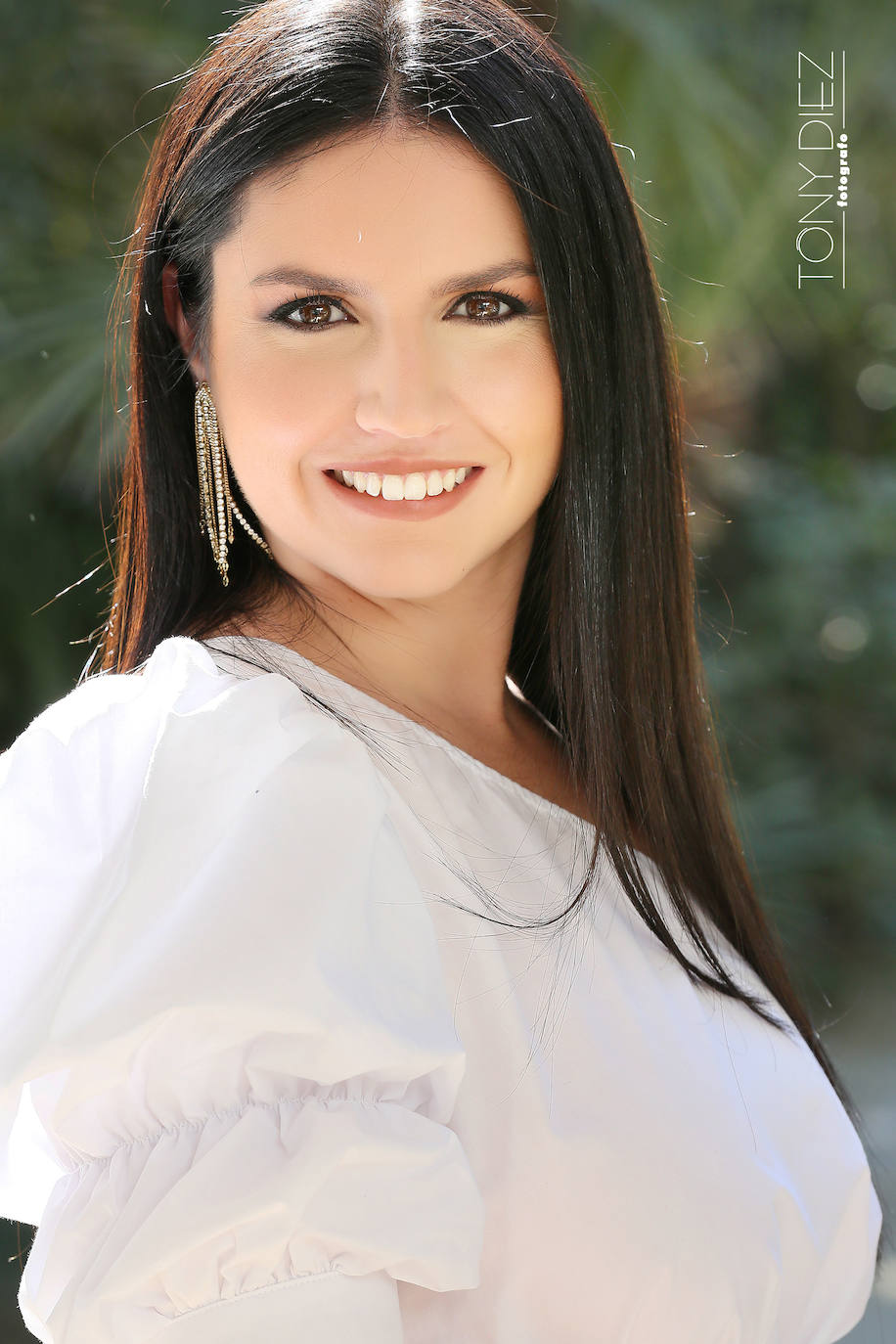 Claudia López de Atalaya Cerezo, candidata de Sèneca-Autobusos.