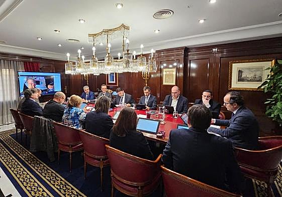 Consejo de administración de Aguas de Alicante.