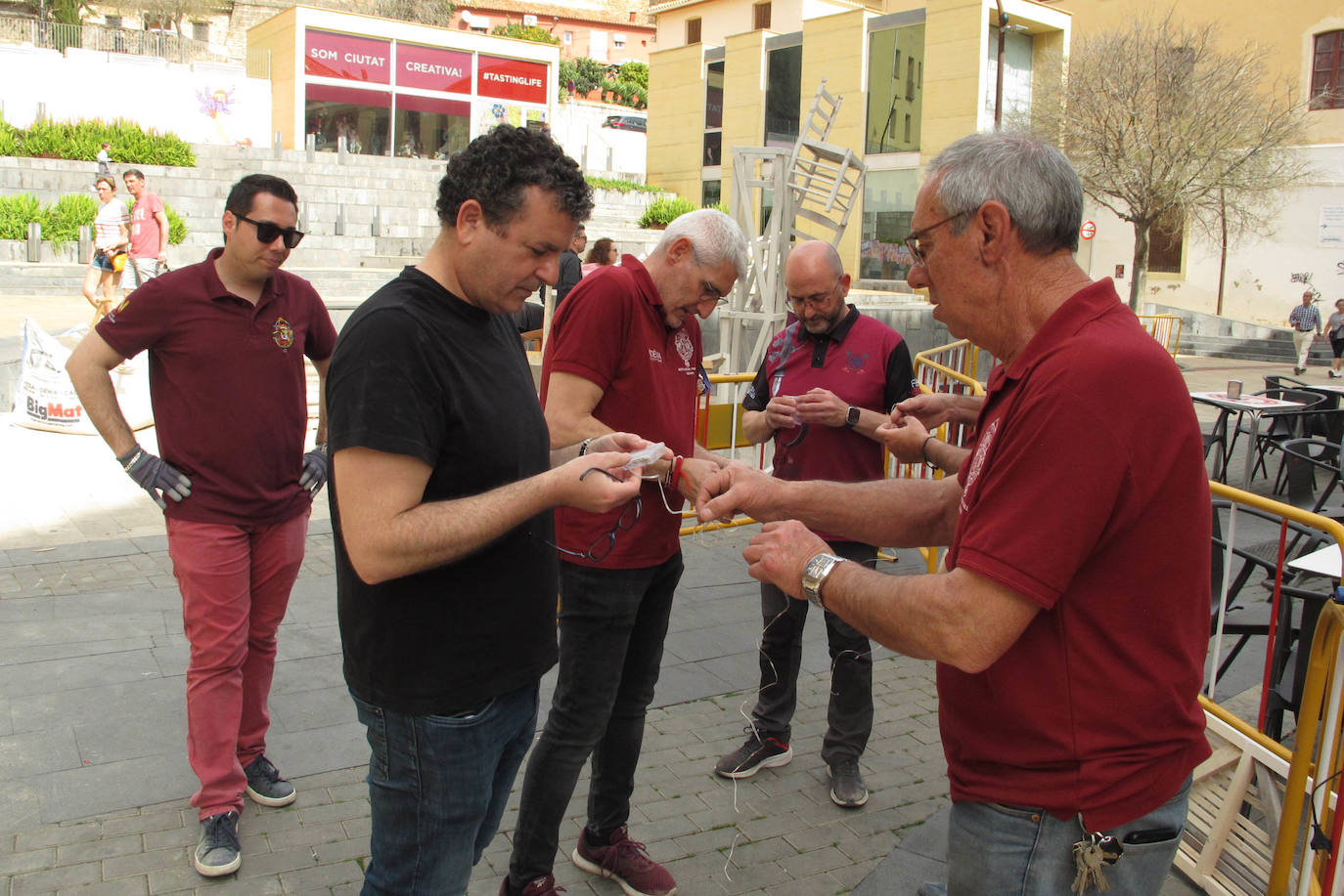 Las fallas de Dénia ya lucen con todo su esplendor