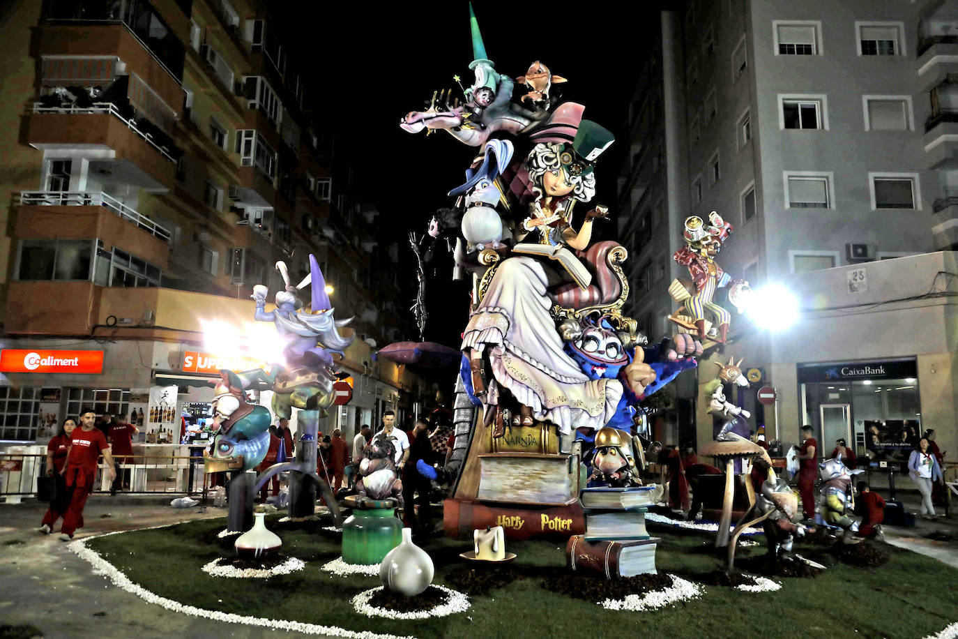 Las fallas de Dénia ya lucen con todo su esplendor