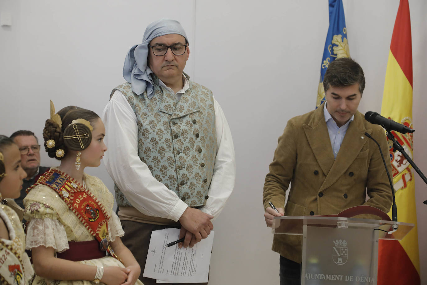 Así han vivido las fallas de Dénia la entrega de premios infantiles