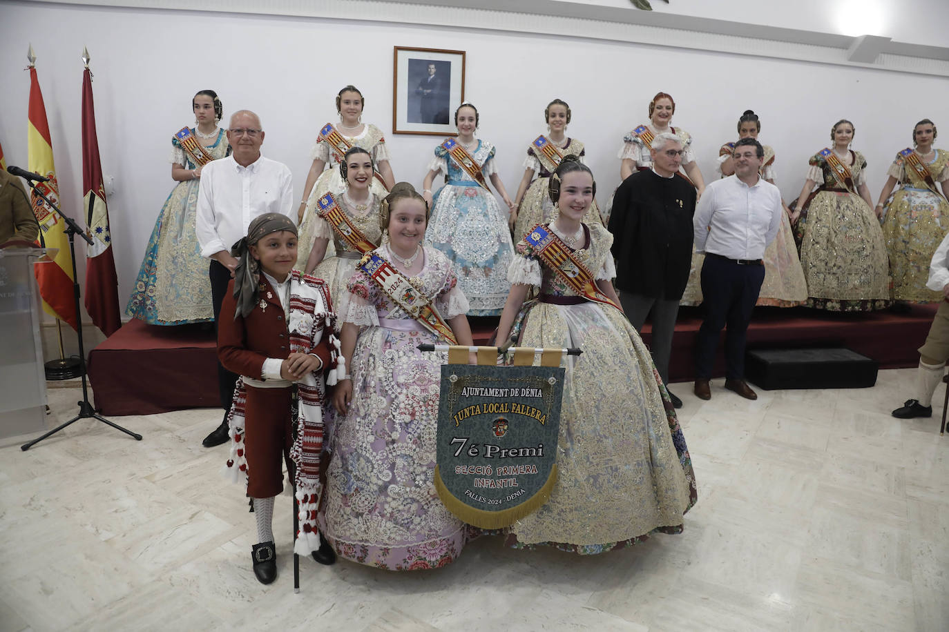 Así han vivido las fallas de Dénia la entrega de premios infantiles