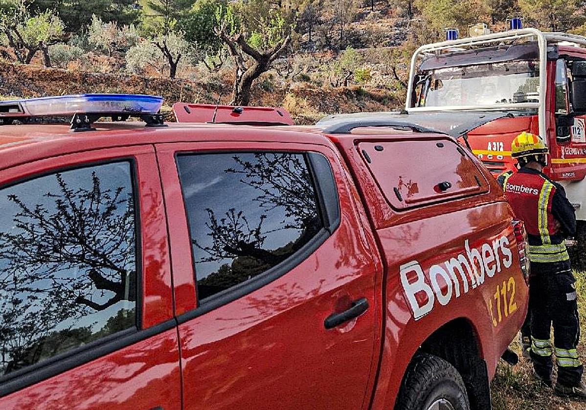 Camiones de Bomberos en la zona afectada.