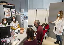 Consulta en un centro de Atención Primaria de Alicante.