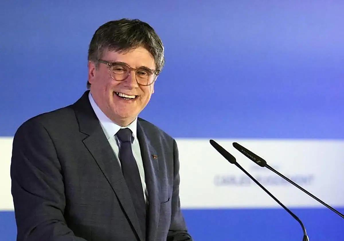 Carles Puigdemont, durante la comparencia en la que ha anunciado su candidatura.