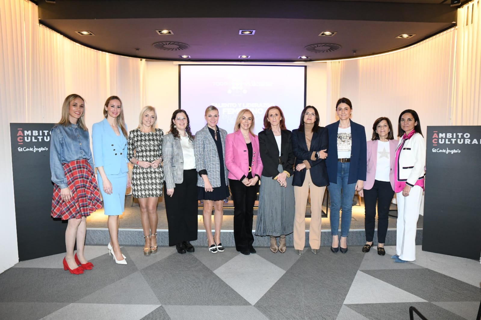 Imágenes del foro &#039;Talento y liderazgo femenino&#039; de TodoAlicante