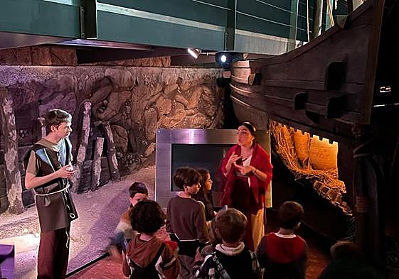 Una actividad infantil en el museo.