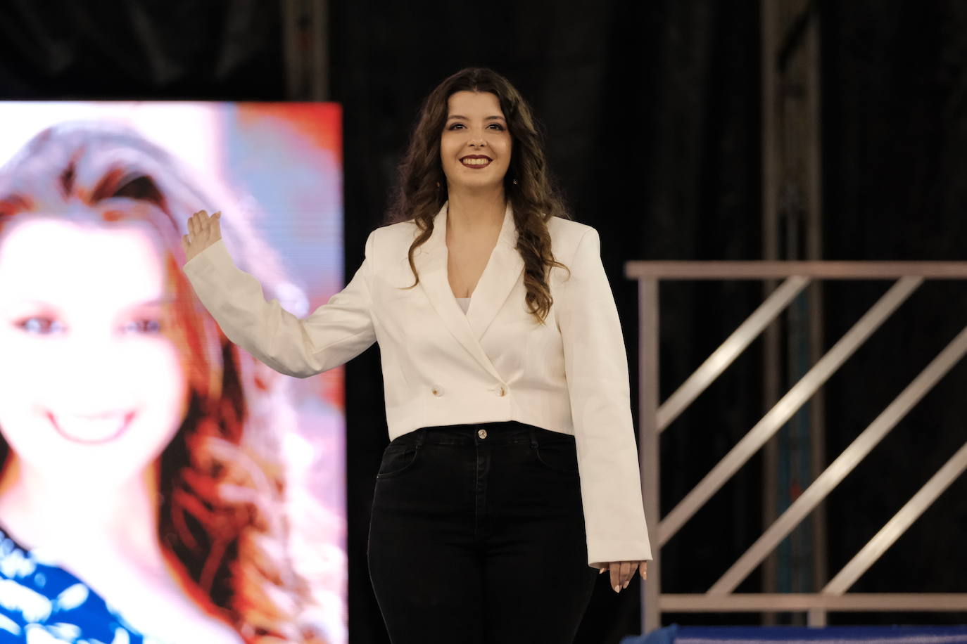 El primer ensayo de las candidatas a Bellea del Foc 2024, paso a paso