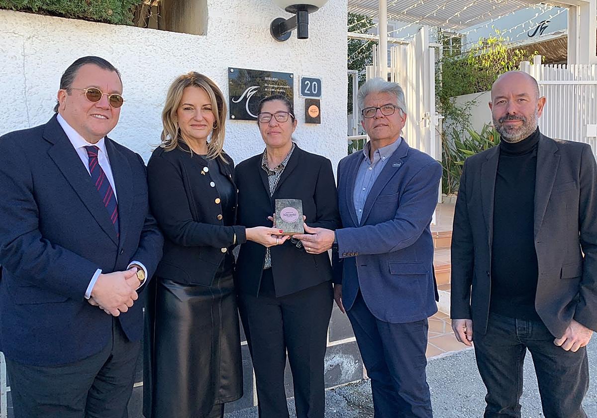 Entrega del reconocimiento de la DOP Vinos de Alicante.