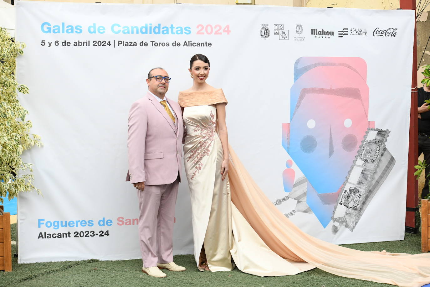 Estos son los vestidos en la gala de las candidatas a bellea del foc