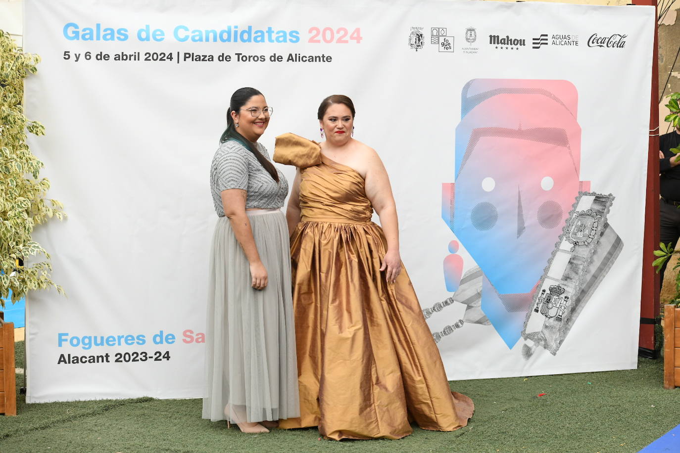 Estos son los vestidos en la gala de las candidatas a bellea del foc