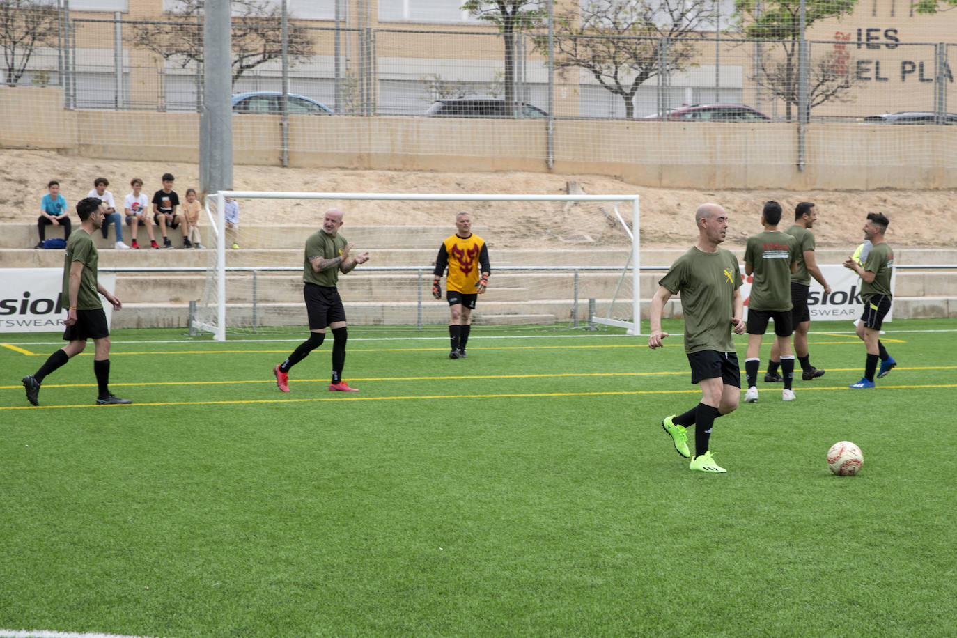 Así ha sido el partido de fútbol de Pueblo Gitano y Guardia Civil