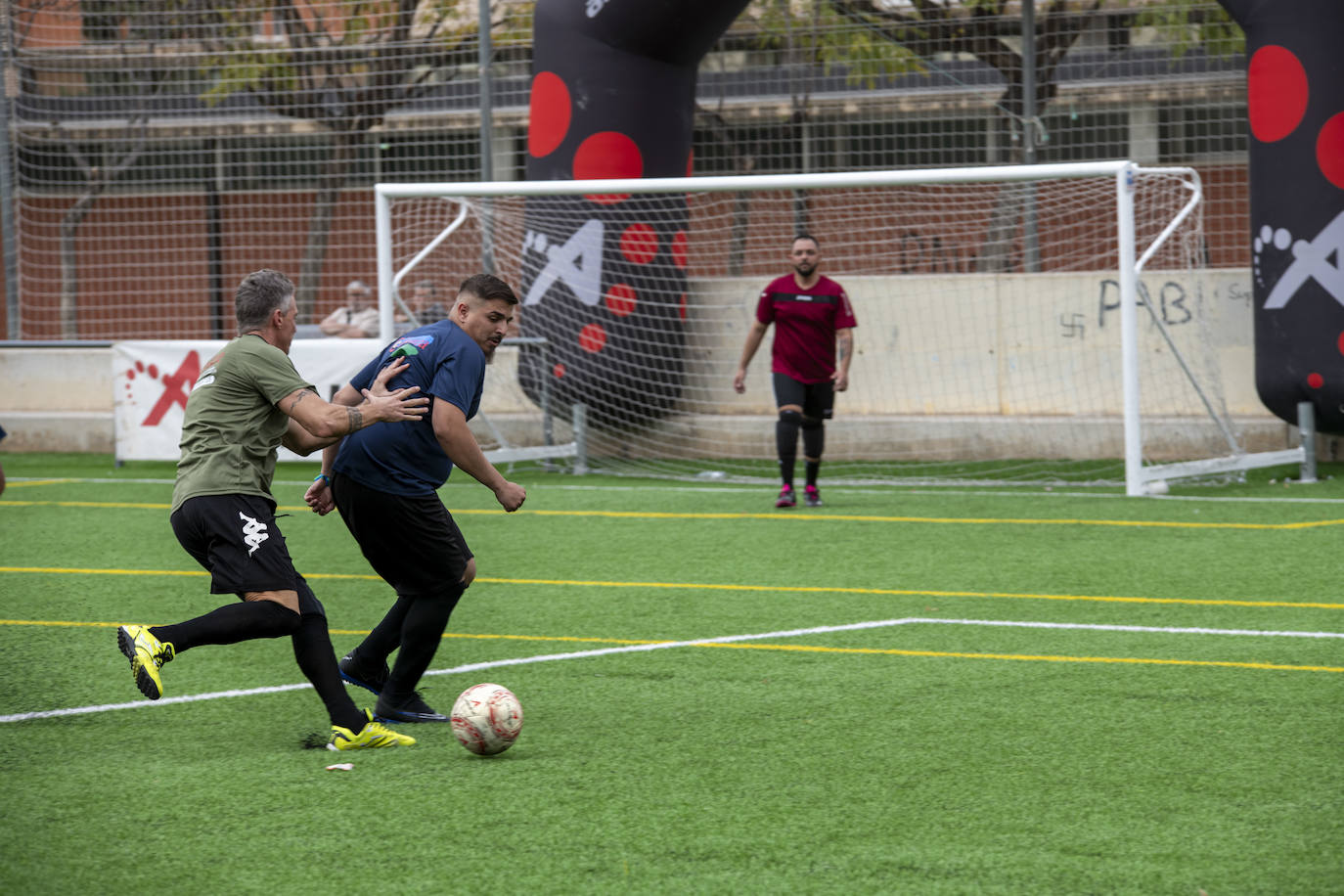 Así ha sido el partido de fútbol de Pueblo Gitano y Guardia Civil