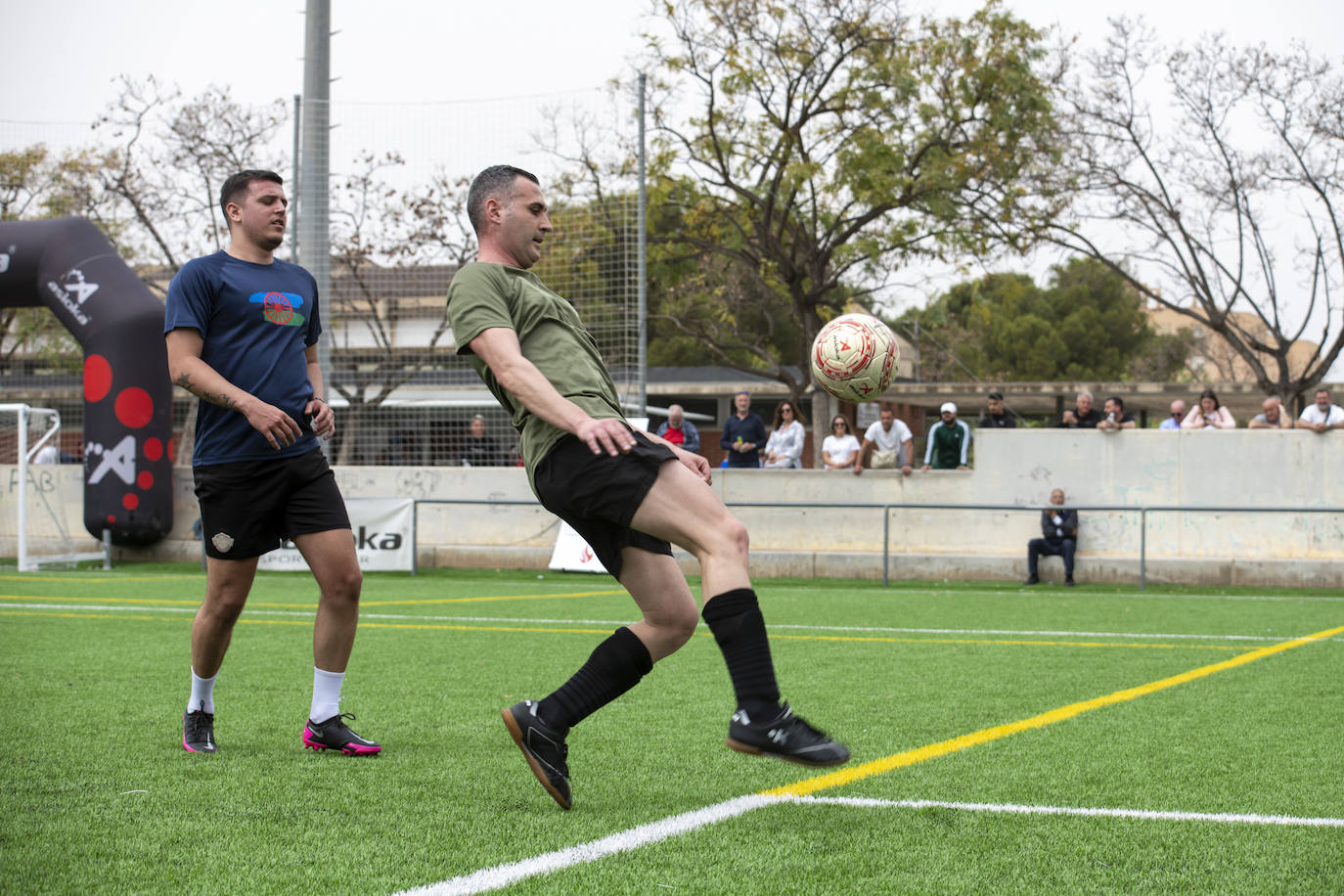 Así ha sido el partido de fútbol de Pueblo Gitano y Guardia Civil