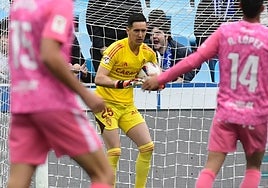 Edgar Badía, durante un partido con el Zaragoza.