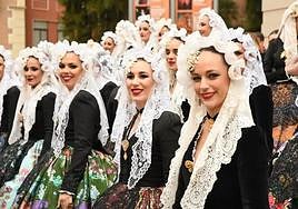 Algunas de las candidatas a bellea del foc de las Hogueras de Alicante.
