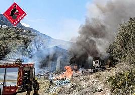 Actuación de los bomberos en la Vall de Gallinera.