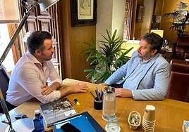 Ruz y Román en el Ayuntamiento de Elche.