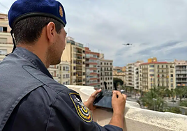 Imágenes del dron de la Policía Nacional durante la mascletà.