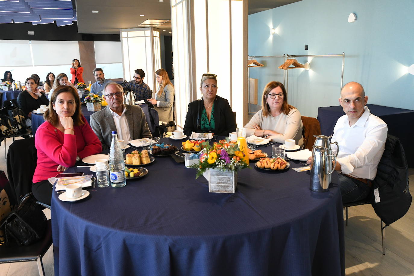 Así ha sido el I Desayuno con Aspanion celebrado en Alicante