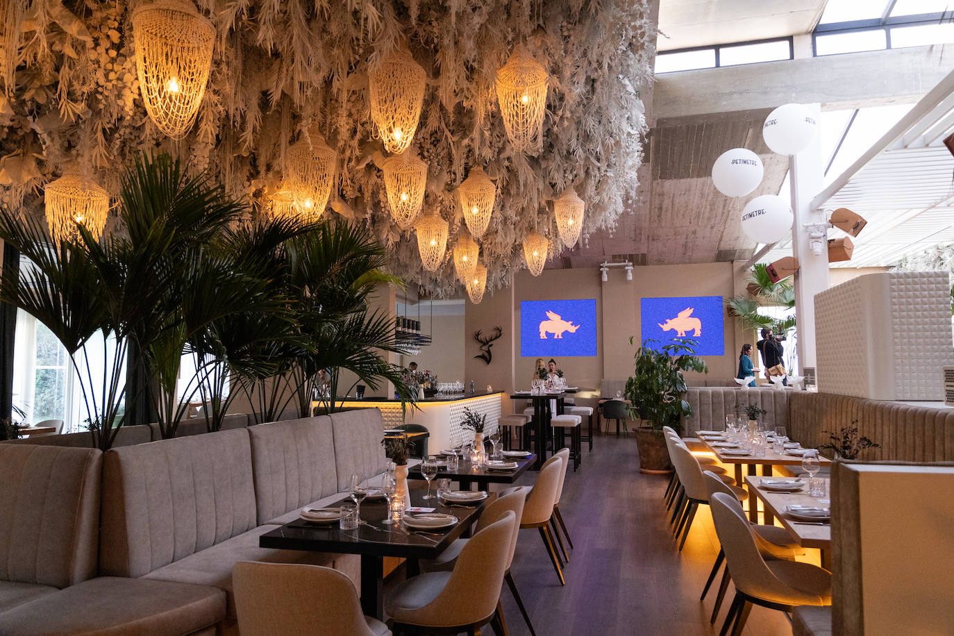 El restaurante Petímetre, en la Playa de San Juan, vuelve a abrir sus puertas