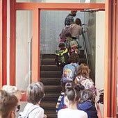 El Síndic pide que no se concentre al alumnado vulnerable para evitar «guetos» en las escuelas