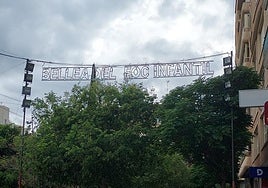 Focos que iluminarán las hogueras del distrito Sèneca-Autobusos.