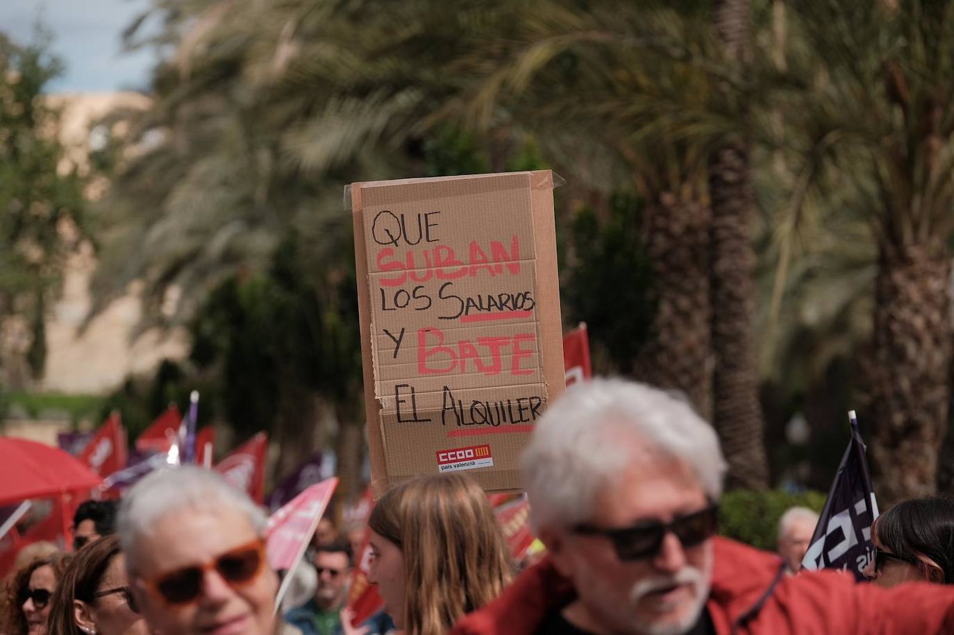 Los trabajadores toman el centro de Alicante