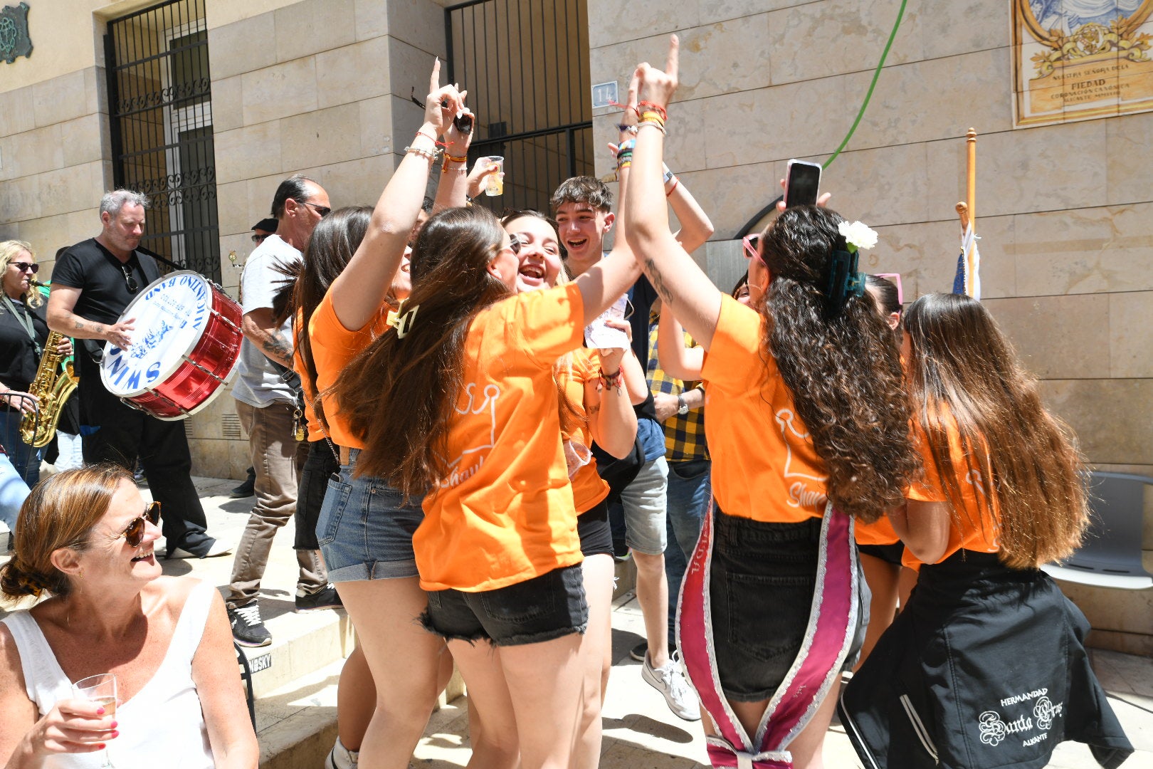 Ruta por las Cruces de Mayo de Alicante