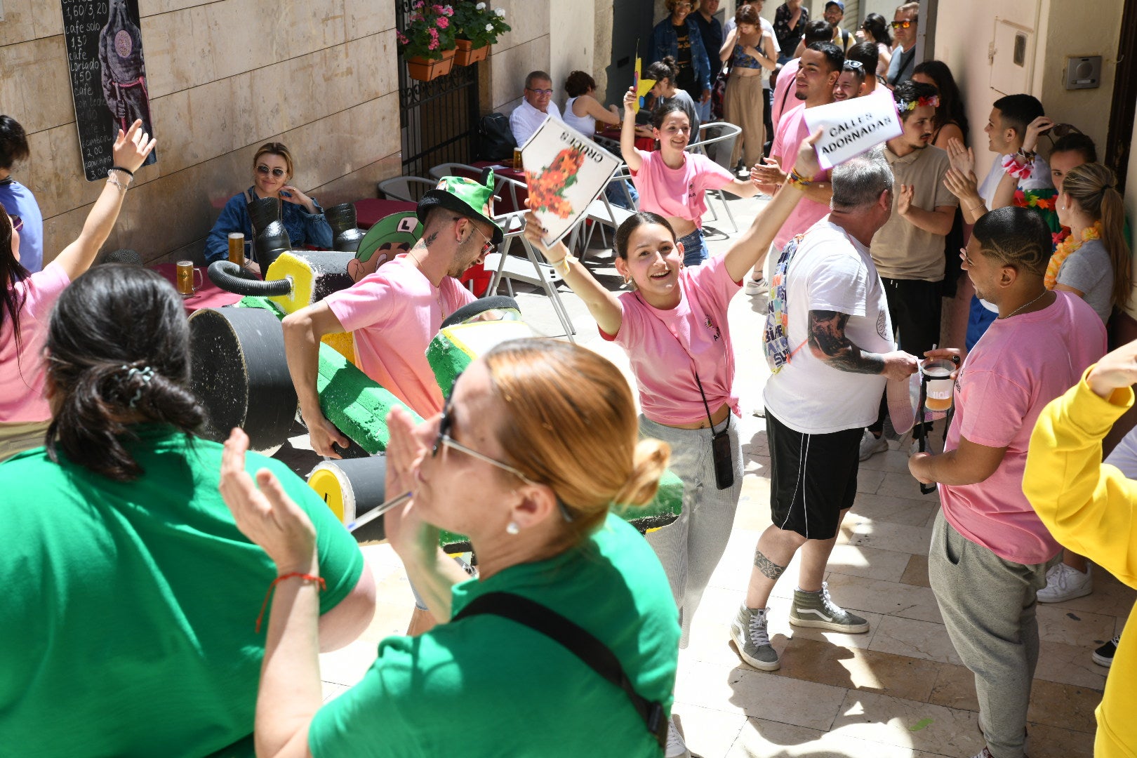 Ruta por las Cruces de Mayo de Alicante