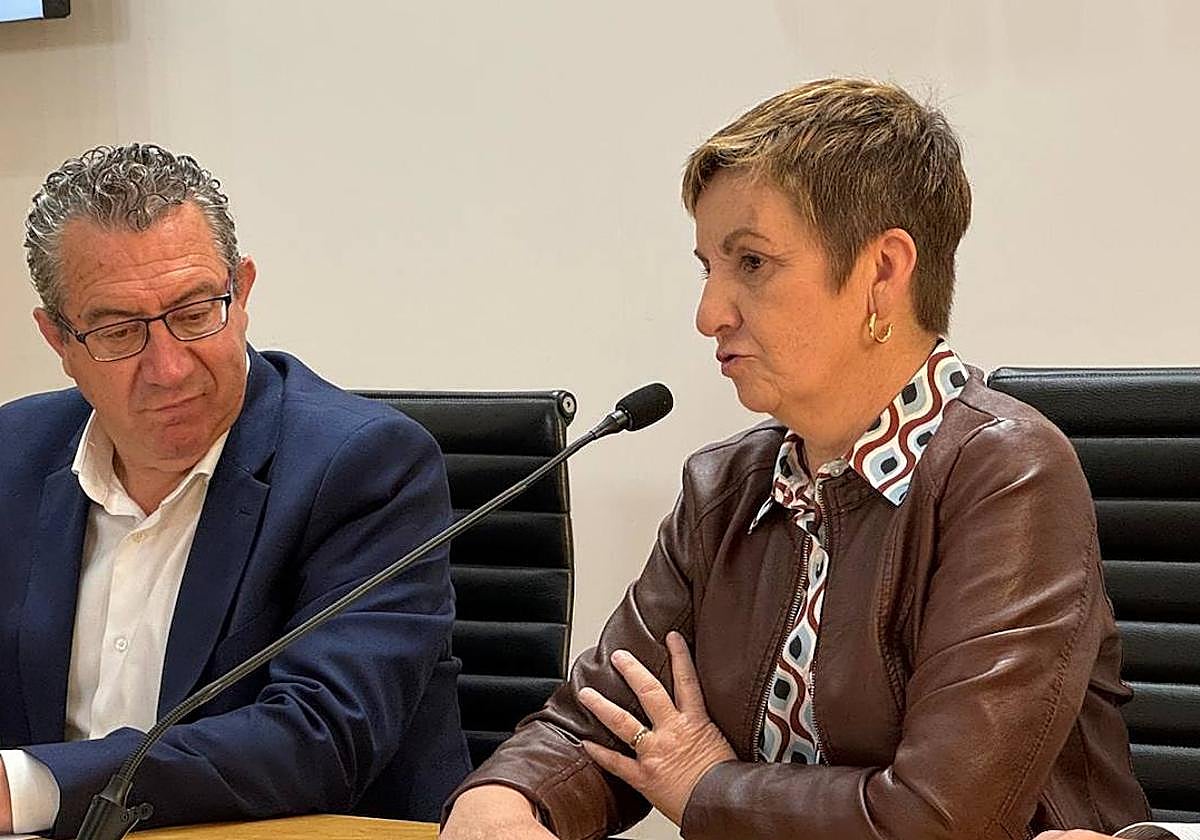 Marian Cano en la exposición de un informe de Avecal.