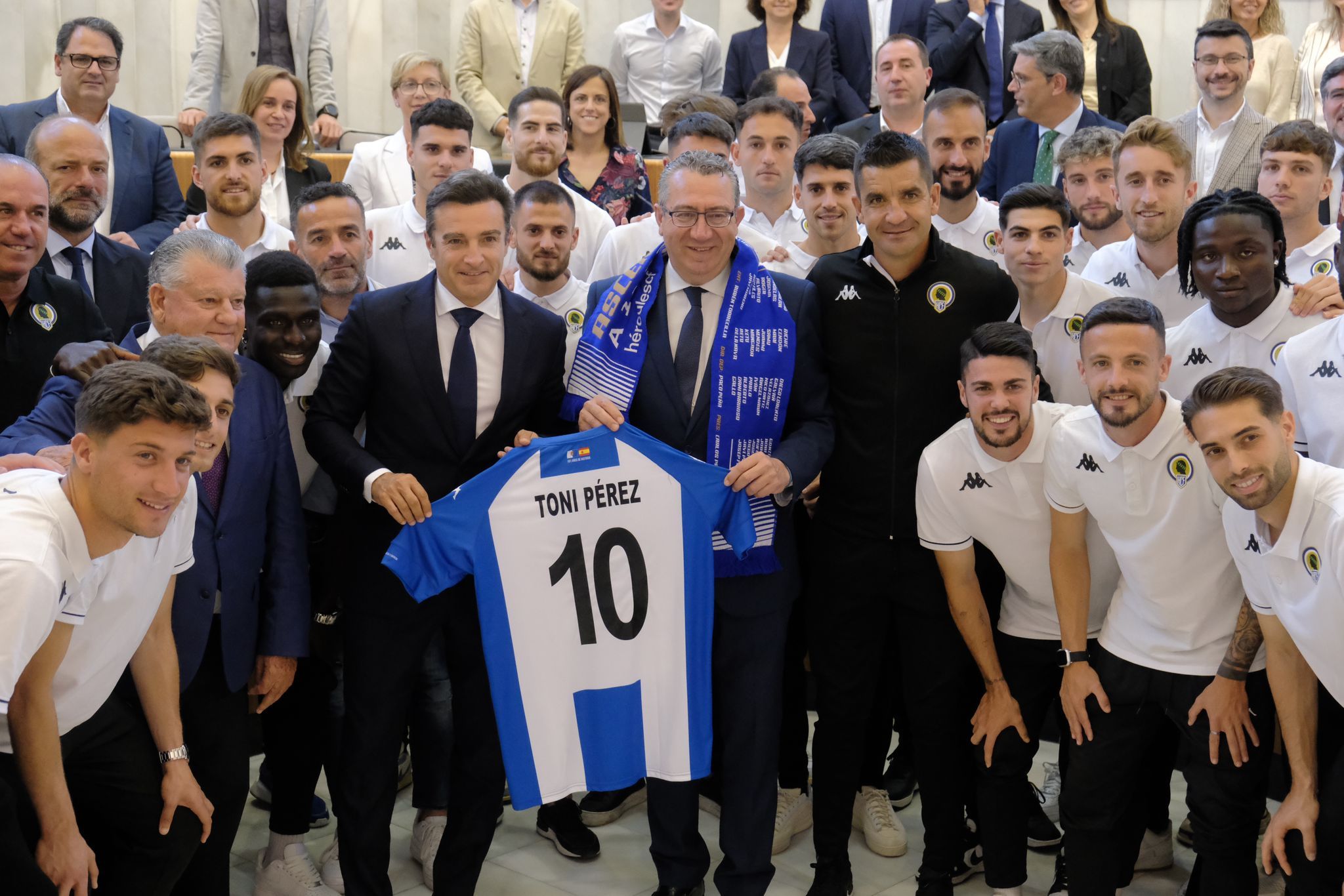 El Hércules pasa por Palacio