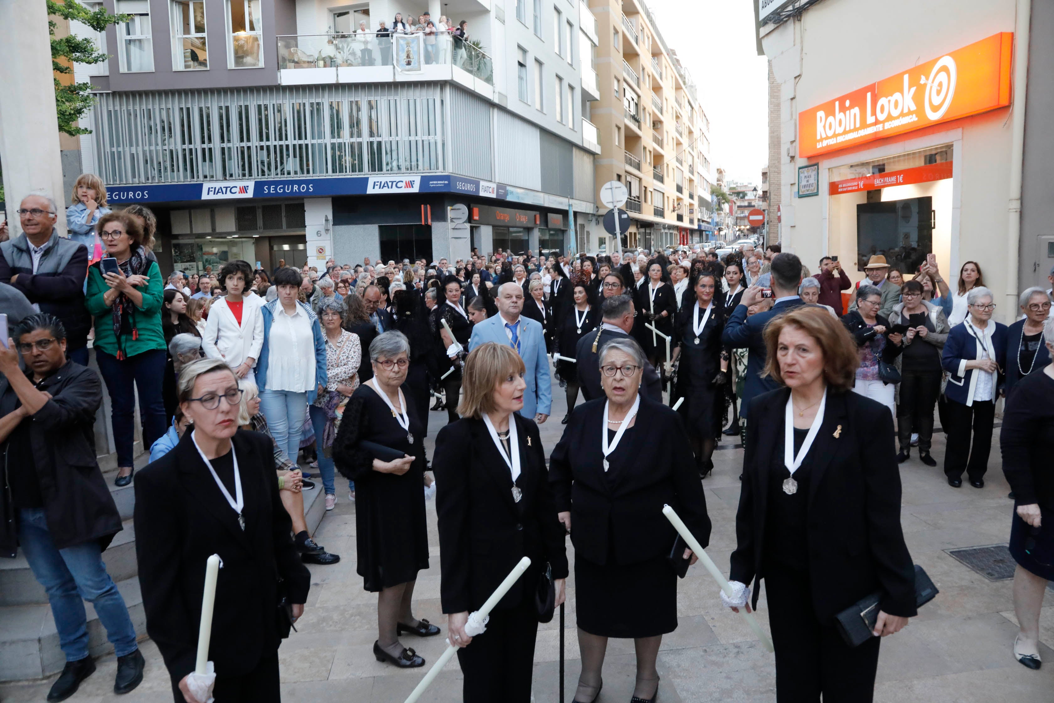 Dénia se rinde ante la Virgen de los Desamparados