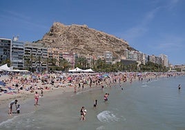 El Postiguet se llena hasta la bandera