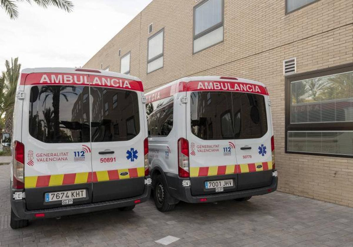 Imagen principal - Herido por arma blanca un hombre en Alicante
