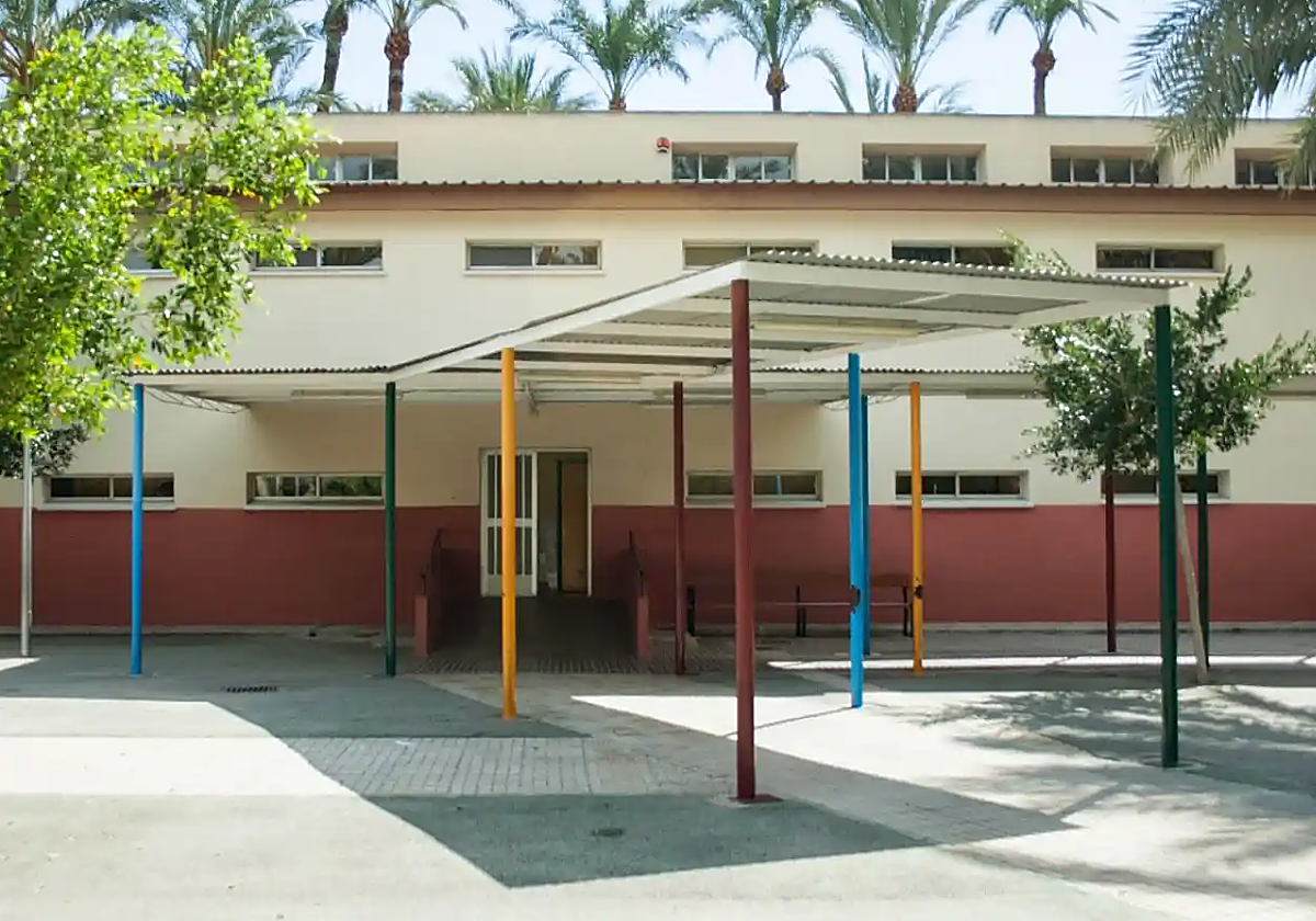 Pabellón infantil del CEIP Fernando de Loaces.
