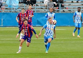 Víctor Olmedo, durante un partido con el Yeclano de esta temporada.