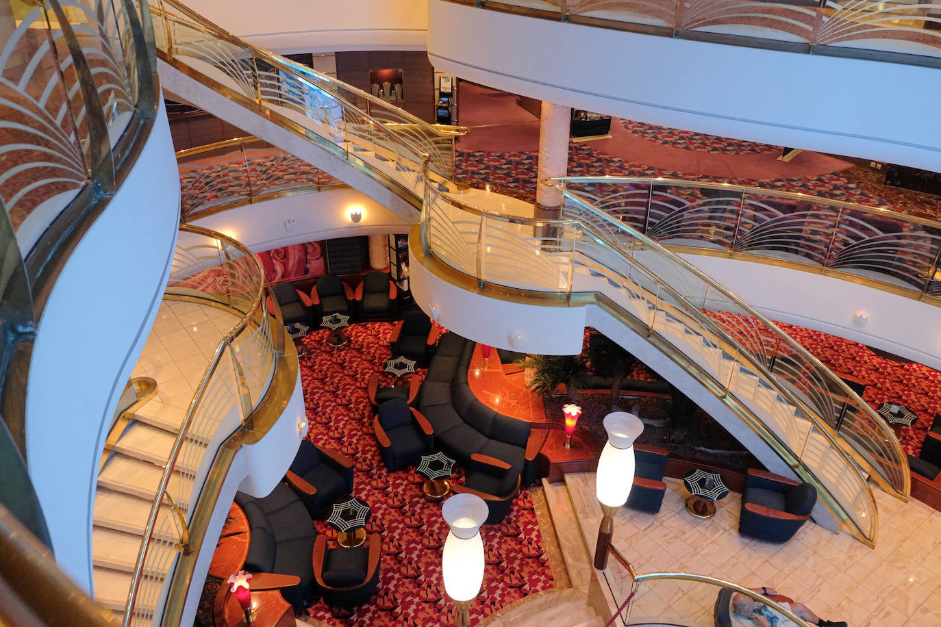 Un día a bordo del MSC Orchestra en Alicante