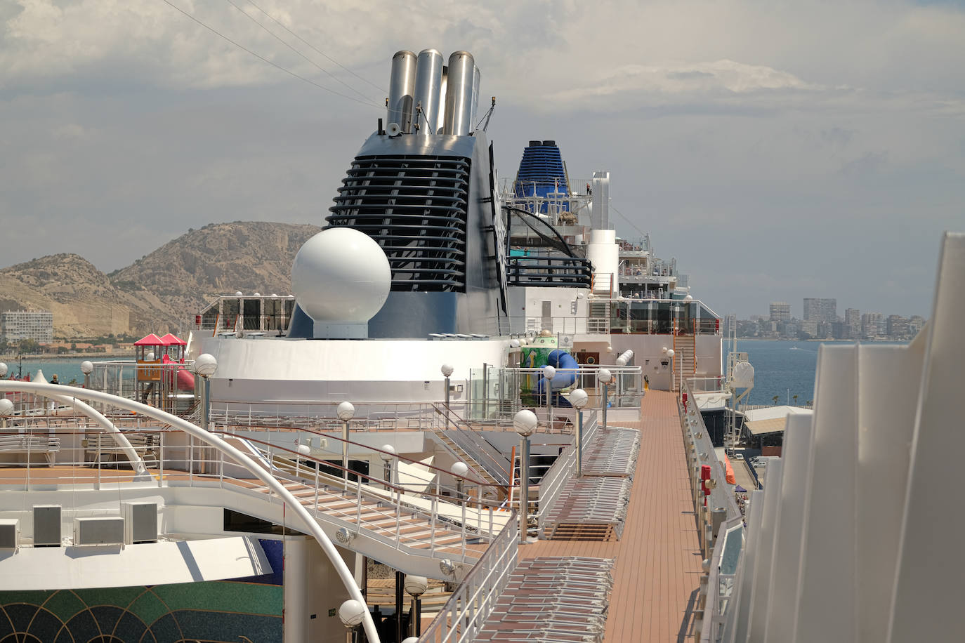 Un día a bordo del MSC Orchestra en Alicante