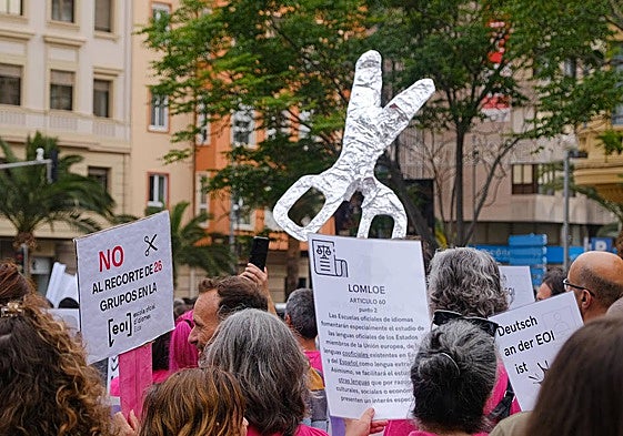 Concentración en Alicante con ocasión de la juelga de educación del pasado 23 de mayo.